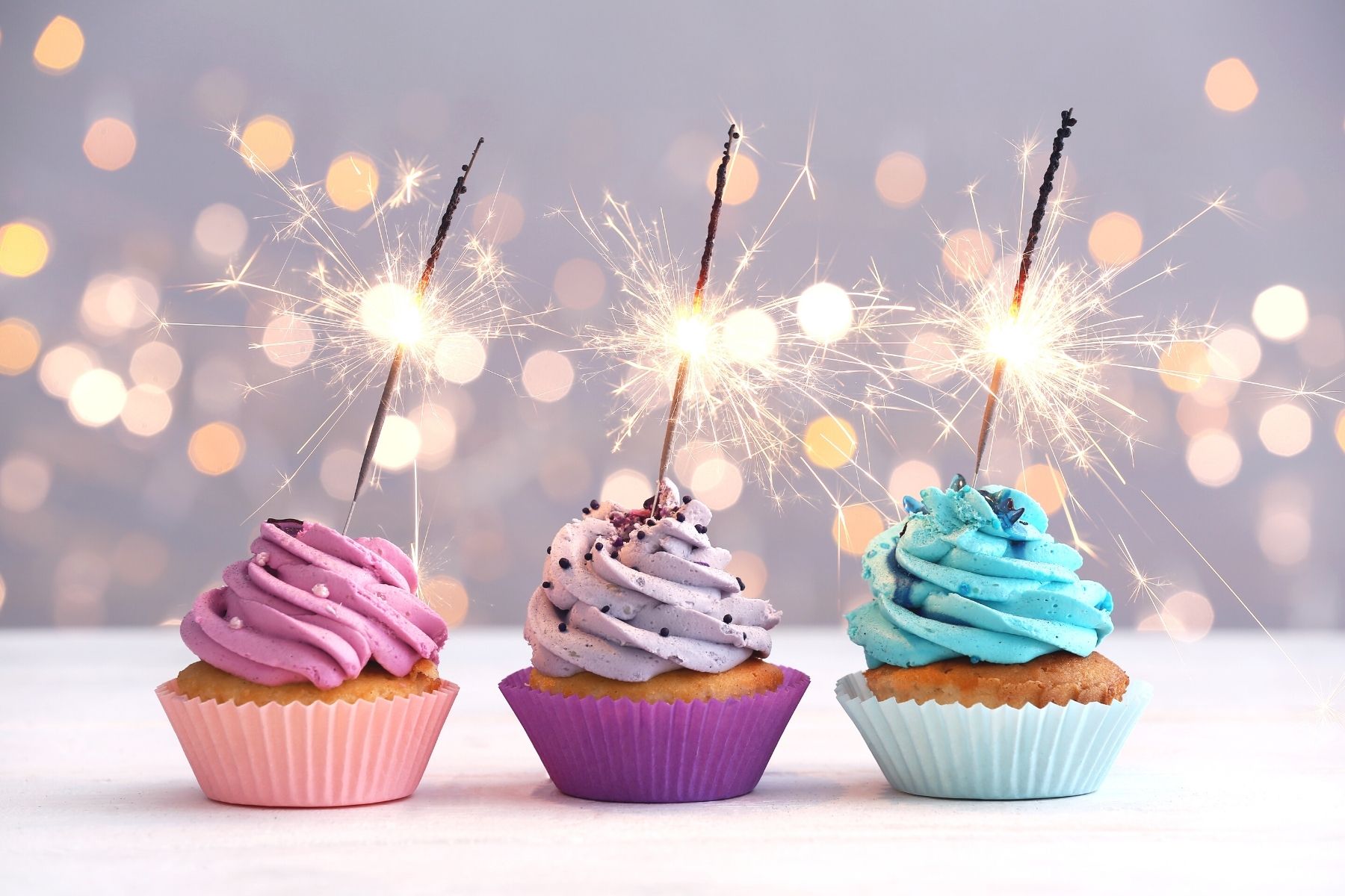Product Mindset Let them eat cake cupcakes_bodyimage Sparkling Cupcakes for a work celebration